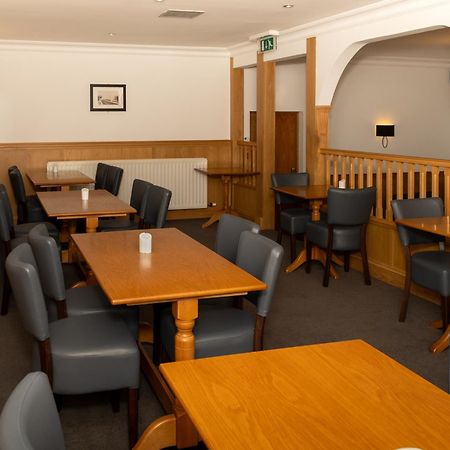 Station Hotel Ellon Экстерьер фото