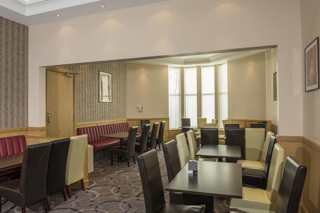 Station Hotel Ellon Экстерьер фото