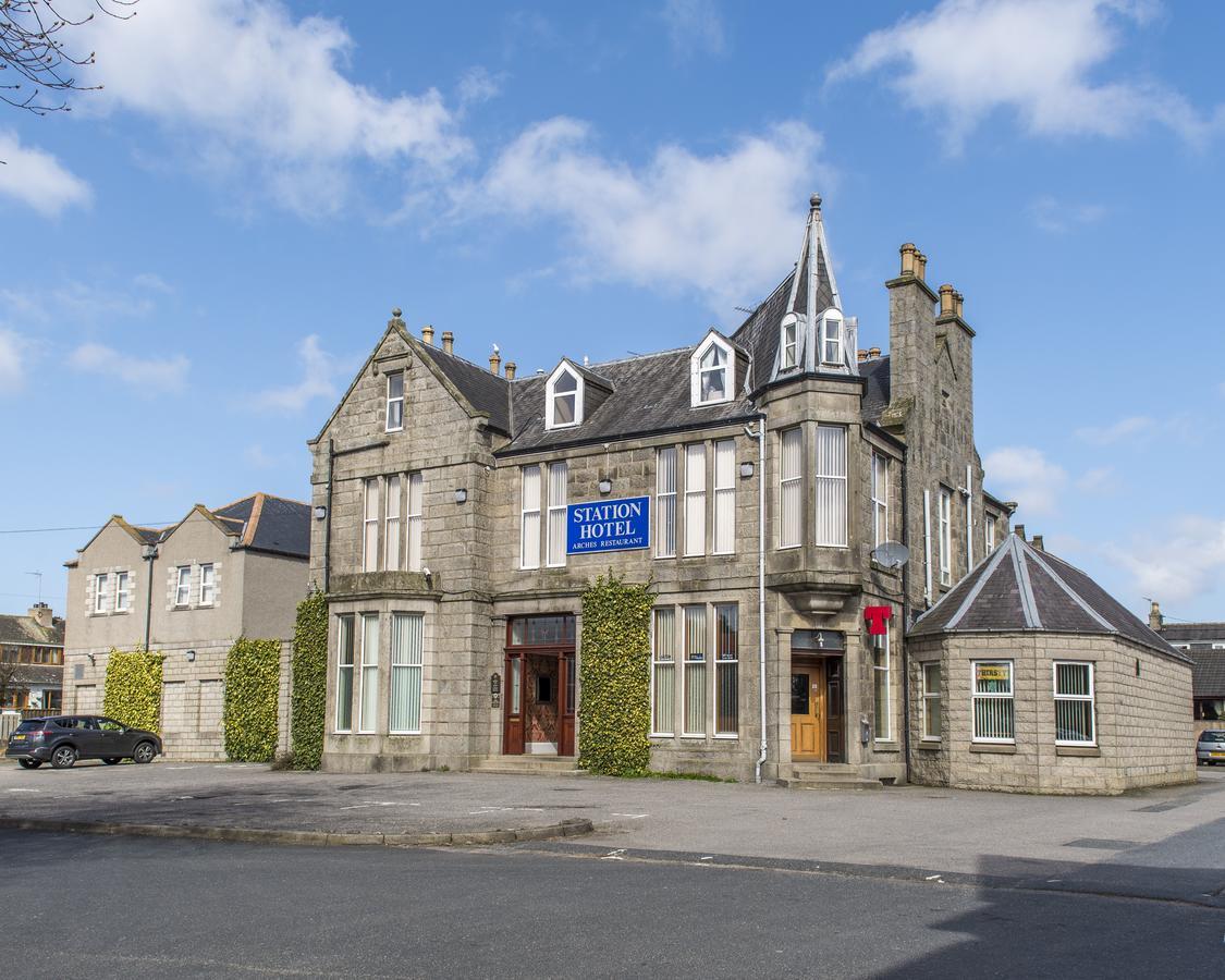Station Hotel Ellon Экстерьер фото